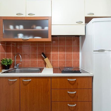 Central 3Bd Apt. Near Acropolis Atene Esterno foto