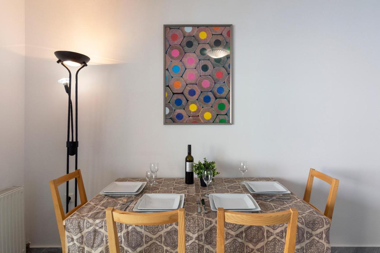 Central 3Bd Apt. Near Acropolis Atene Esterno foto